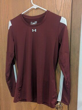 Under‎ Armour Heat Gear Long Sleeve Men's Size Small Burgundy and White Shirt